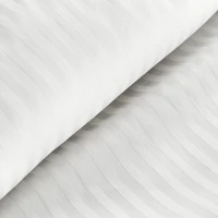 Kép 8/8 - Vera egyszínű csíkos pamutszatén ágynemű garnitúra Fehér 220x200 cm - 70x80 cm 2db 5