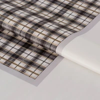 Kép 4/5 - angel-barsonyos-tapintasu-karacsonyi-asztalterito-feher-85-x-85-cm-hs431369 3