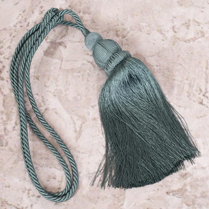 jowita-egy-bojtos-fuggonyelkoto-turkiz-70-cm