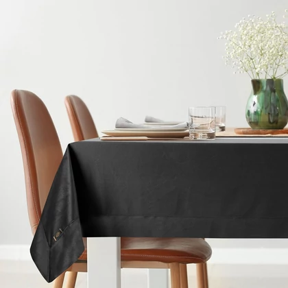 egyszinu-barsony-asztalterito-fekete-145-x-220-cm