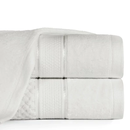 jessi-velur-torolkozo-feher-30-x-50-cm