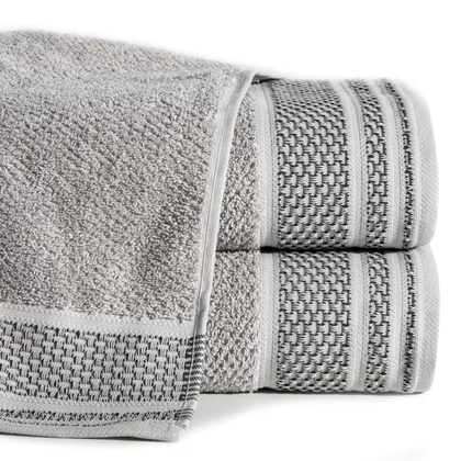 suzana-pamut-torolkozo-jacquard-mintas-szegellyel-ezust-50-x-90-cm