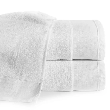 stella-diva-torolkozo-feher-50-x-90-cm