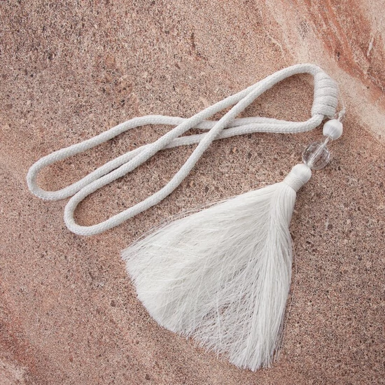 megi-egy-bojtos-fuggonyelkoto-feher-hs429257