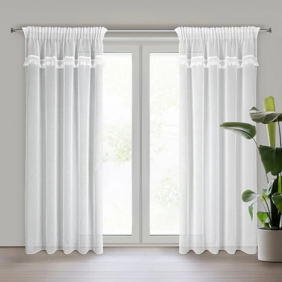 kira-feher-fuggony-rojtos-diszitessel-feher-140-x-270-cm-hs453311