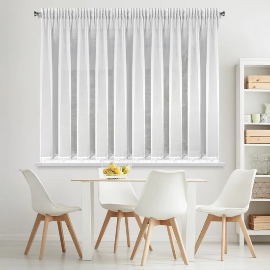 Lili díszes fényáteresztő függöny Fehér 400x145 cm