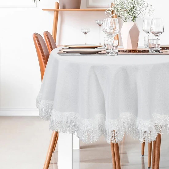 Tina prémium terítő bolyhos rojtokkal Fehér 150 cm