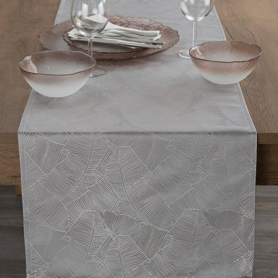 Isla banánlevél mintás jacquard asztali futó Ezüst 40x140 cm Isla banánlevél mintás jacquard asztali futó Ezüst 40x140 cm