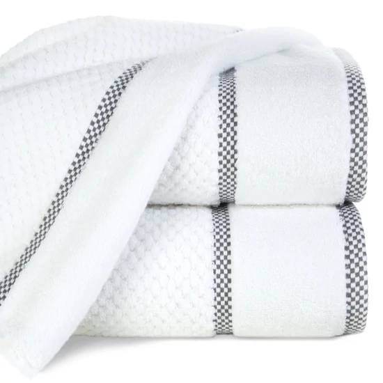 caleb-velur-torolkozo-feher-50-x-90-cm