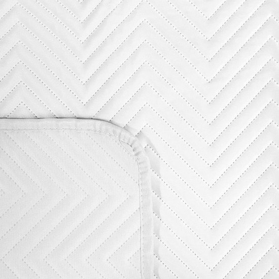 Sofia fehér ágytakaró bársony 220x240 cm Sofia fehér ágytakaró bársony 220x240 cm