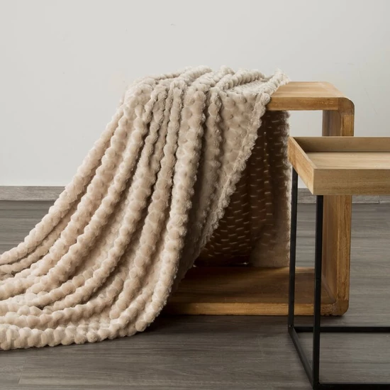 Cindy6 puha plüss takaró Bézs 170x210 cm Cindy6 puha plüss takaró Bézs 170x210 cm