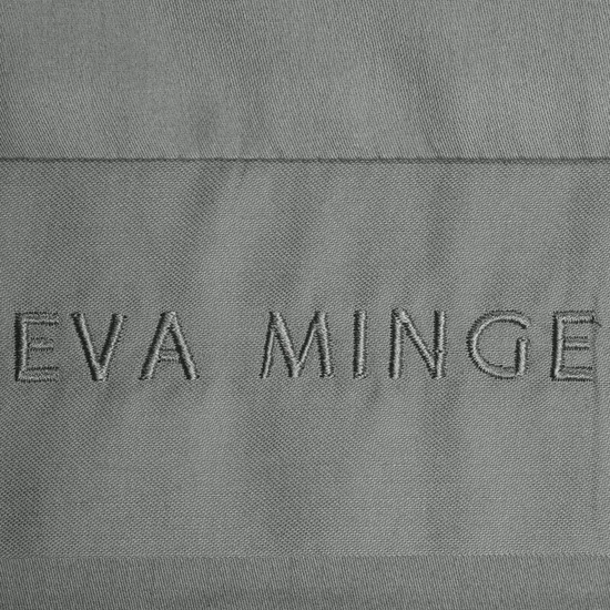 Eva Minge egyszínű mako-szatén ágyneműhuzat Acélszürke 220x200 cm - 70x80 cm 2db Eva Minge egyszínű mako-szatén ágyneműhuzat Acélszürke 220x200 cm - 70x80 cm 2db