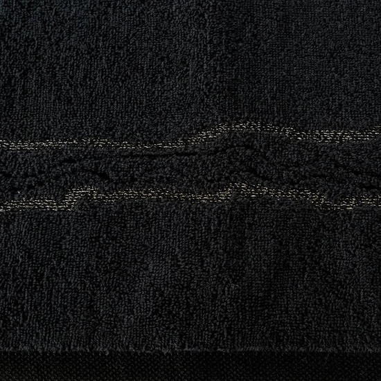 Karin pamut törölköző fényes cérnával szőtt díszítéssel Fekete 70x140 cm Karin pamut törölköző fényes cérnával szőtt díszítéssel Fekete 70x140 cm