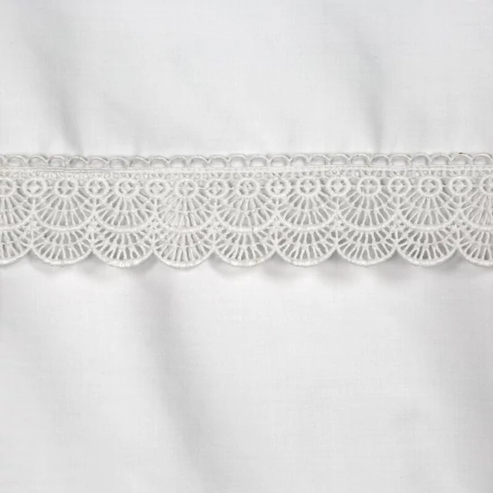 Retro6 ágyneműhuzat elegáns csipkével Fehér 220x200 cm - 70x80 cm 2db Retro6 ágyneműhuzat elegáns csipkével Fehér 220x200 cm - 70x80 cm 2db