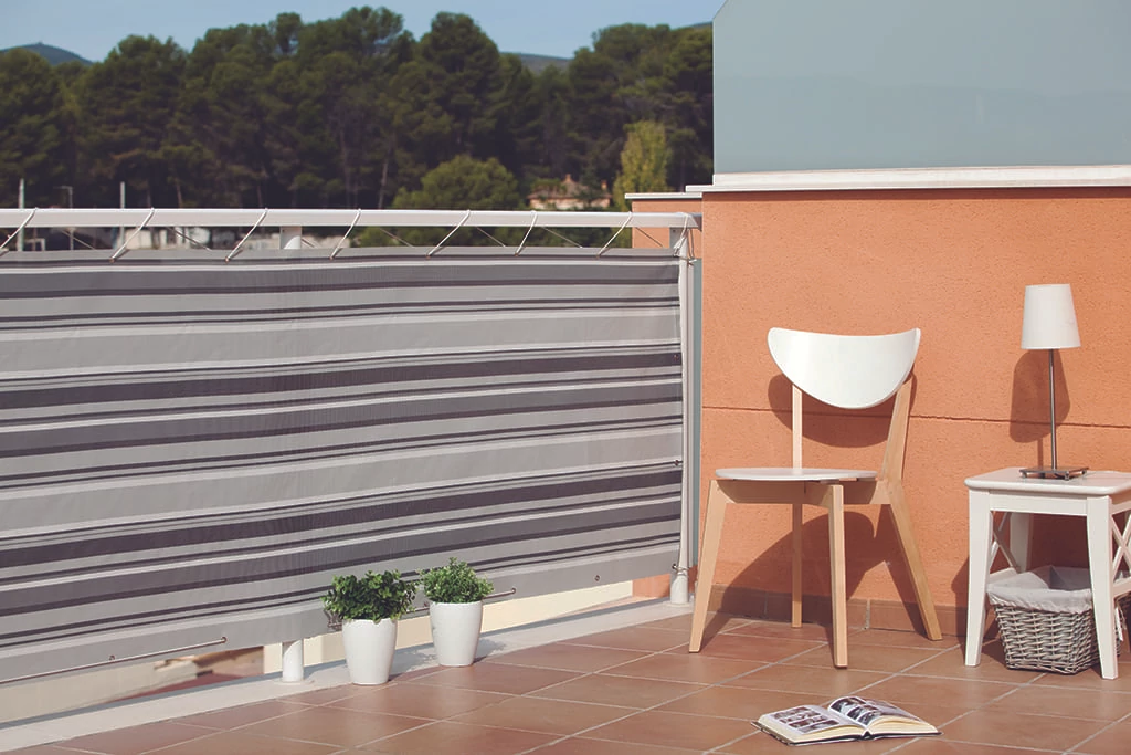 BALCONY CITY - Exkluzív belátáskorlátozó erkélyháló 0,9 x 3 m szürke-fekete